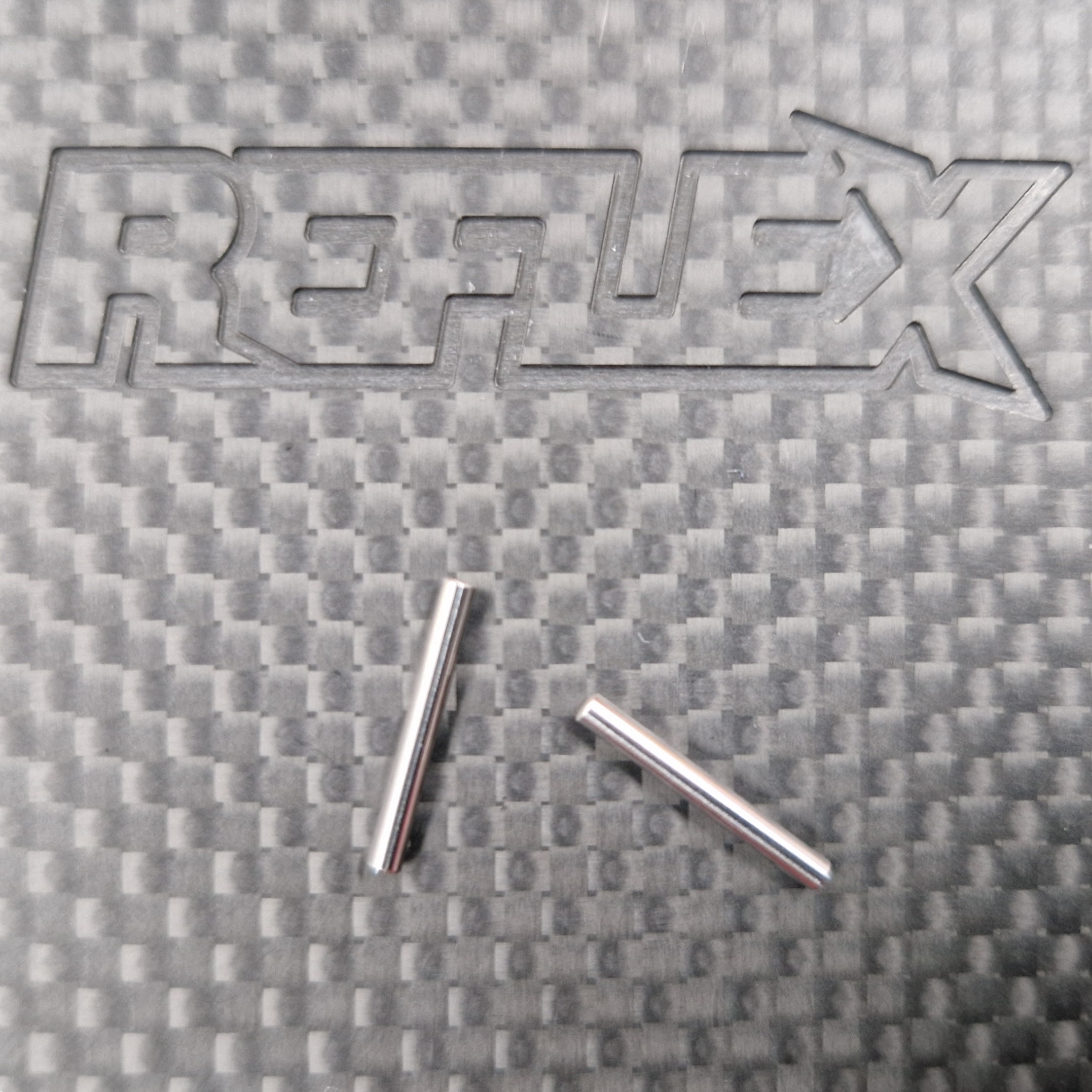 Reflex Racing RX28 Hardened Steel Lower Arm Hinge Pins (1pr)  Kopie