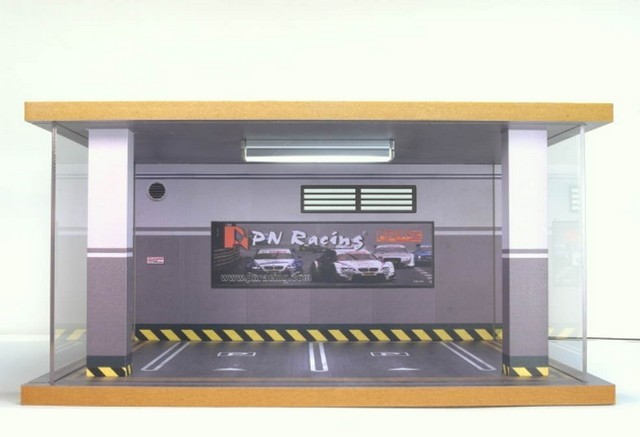 PN RACING PNR 1/28 SCALE REALISTIC CAR GARAGE 2 PARKING SPACE
